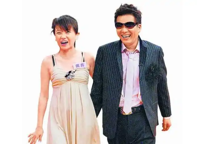 沈玉琳前女友承认未婚生子!拒绝透露俩娃生父身份,靠卖衣服养家