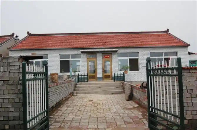 辽阳农村大院平房出售