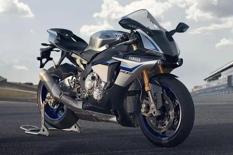 雅马哈yzfr1mr1赛道款超跑摩托