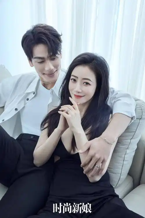 陈紫函戴向宇甜蜜演绎时尚大片 niessing见证纯真浪漫_爱情_铂金_系列