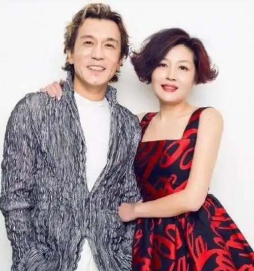 哈文和谁结婚了欧洲古堡(哈文和谁结婚了) 图76