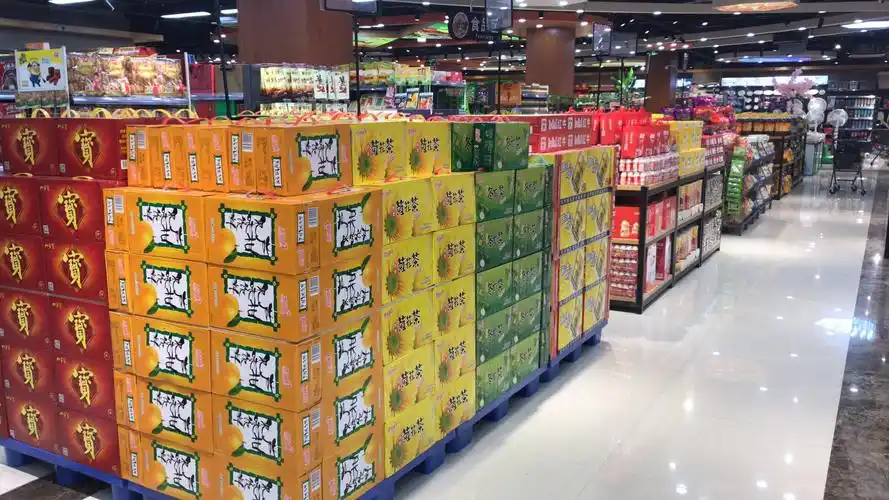 3000平方米一站式购物超市期待您的光临!