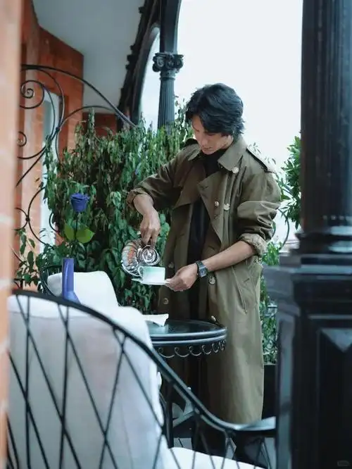 身高不满18米能不能把风衣穿好看看看陈坤和刘昊然