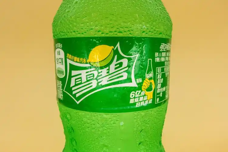 静物拍摄-雪碧-透心凉