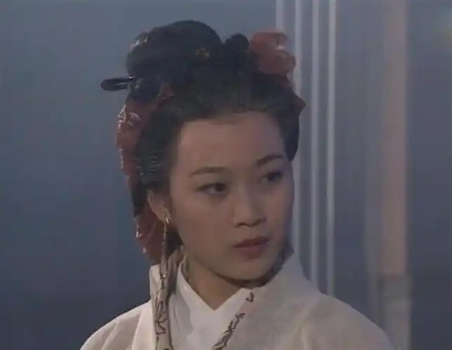 9版瑛姑颜值对比谁对得起周伯通挖墙脚谁美貌不够演技凑