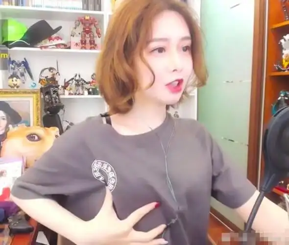 正常情况之下,一名女装大佬如果选择去隆胸的话,从他自己角度出发,是