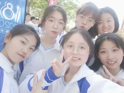 秦汉初中毕业季(毕业照)