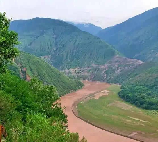 航拍红河三角洲,越南人口最稠密的地方