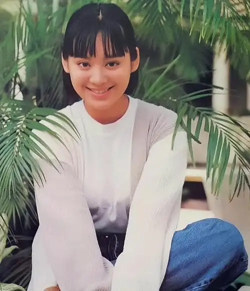 回顾宁静和姜文传绯闻25岁嫁给美国前夫50岁依旧过得自由