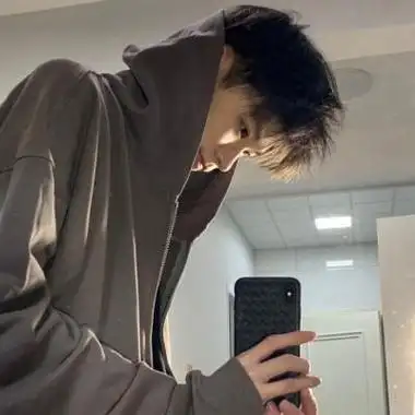 永远理性善良的男人,网红男生霸气高冷帅气真人-男生头像 - 壁纸之家