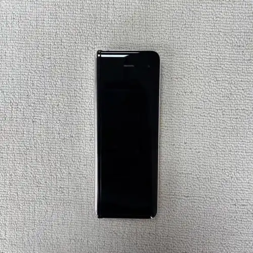 5g版本根据查询相关资料显示,三星w2020是在2019年11月19日发布的一款