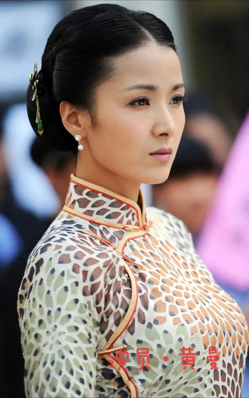 黄曼,1980年11月4日出生于陕西省西安市,中国内地女演员