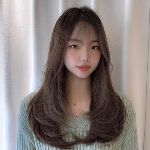 长发内扣c卷发发型