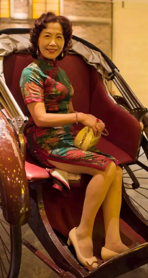 中国旗袍魅力无限