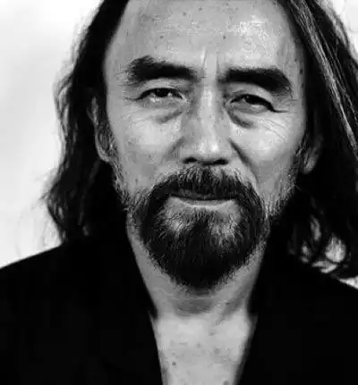 日本设计师山本耀司:不能被流行和倾向所左右