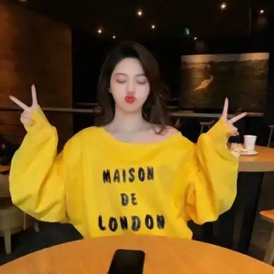 黄色女生头像高清唯美的女生微信黄色头像图片