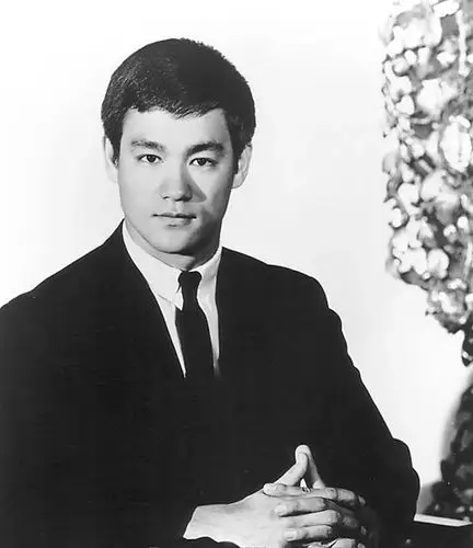 李小龙的辉煌, 已然是一份无法复制的神话.