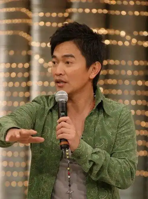 吴宗宪三女也太美了吧,大眼睛尖下巴,有点林志玲的"意思"