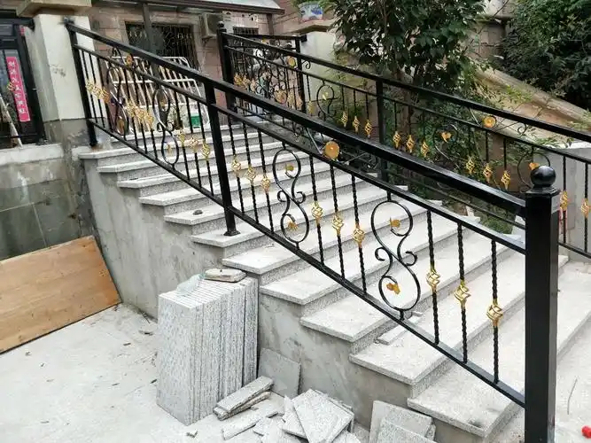 铁艺楼梯扶手