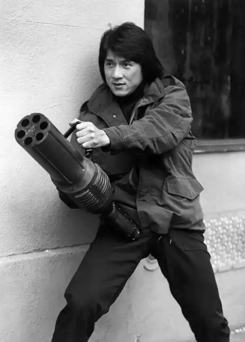 《威龙猛探》36年:成龙二闯好莱坞,与导演闹翻,从此回港十年