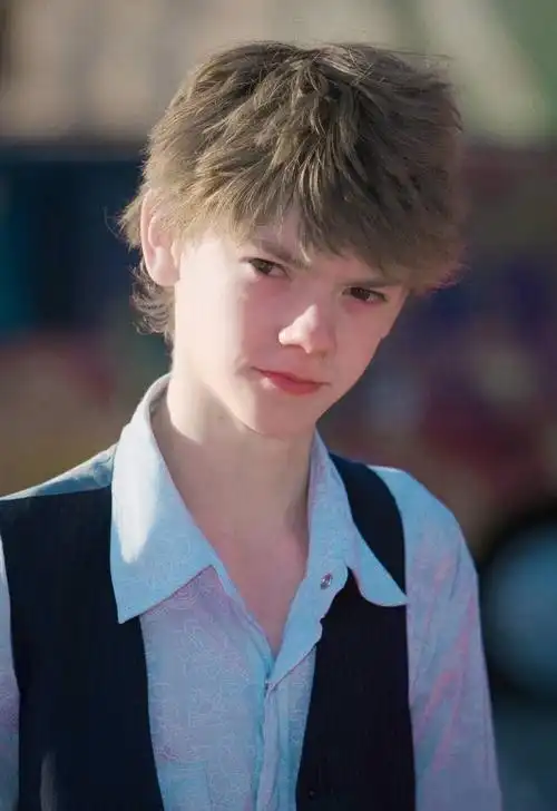 皮特和小李之后欧美还有哪些新生代神颜男演员