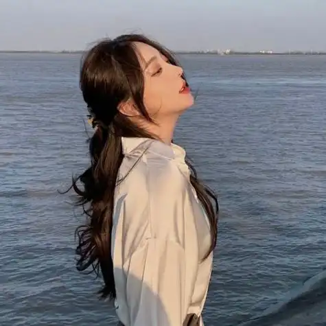 女生头像真人侧脸女头