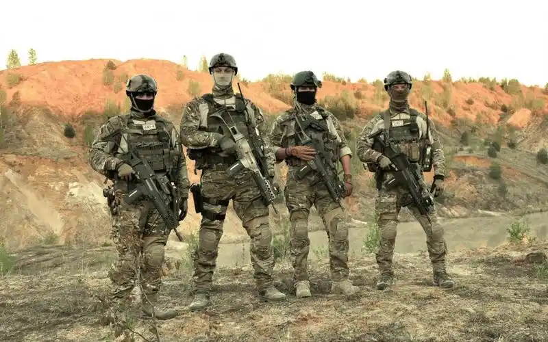 壁纸香港g36特种部队德国国防军制服步枪士兵珍珠ksk特种部队指挥