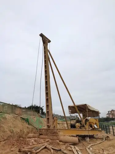 龙岗河大桥桩基17,23,37号桩冲孔灌注桩施工