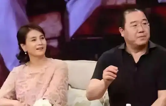 为家庭隐退,"国民女神"赵明明遭丈夫背叛,现状怎么样?