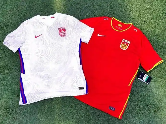 红运当头紫气东来中国队2021主客场球衣