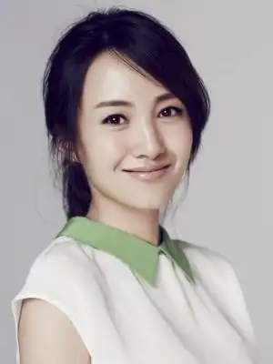 2009年出演历史剧《孔子春秋》,同年主演谍战剧《香草美人》,2010年参