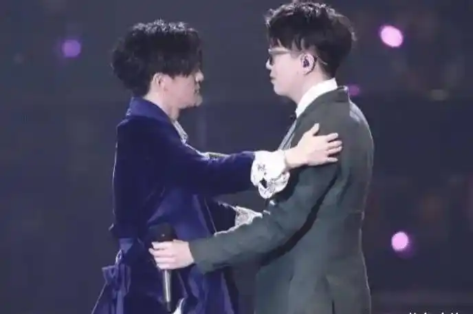 却拿不出一首像样的代表作,这5位明星太尴尬_蔡徐坤_华晨宇_流量