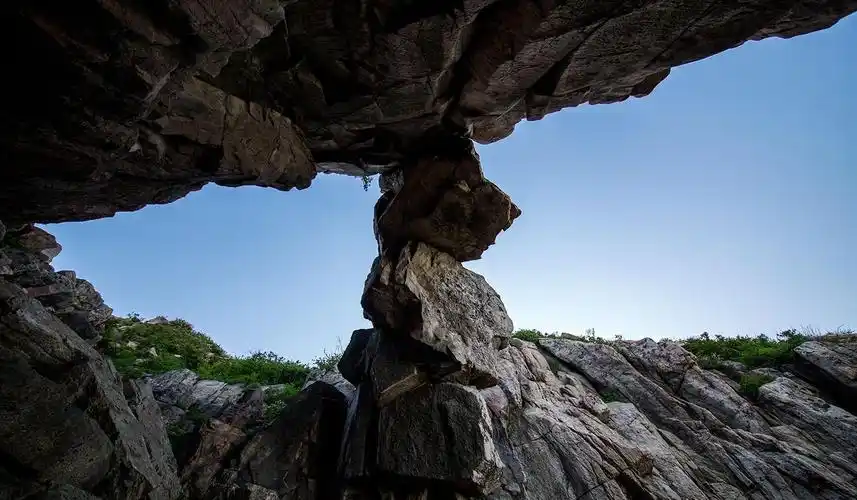 世界上最"怪"的石头,其中最险的一处在中国!