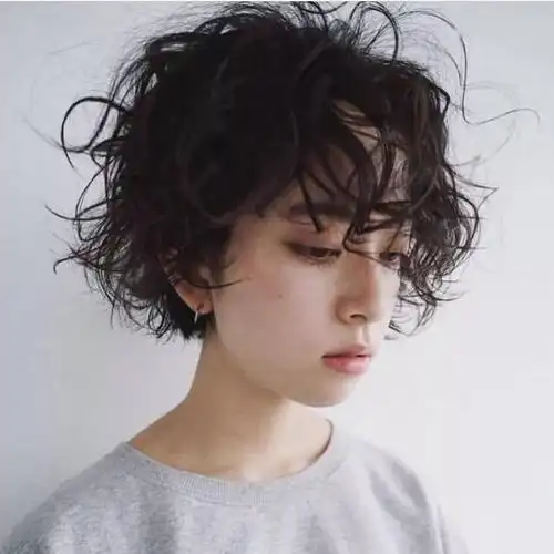 羊毛卷短发温暖整个秋冬