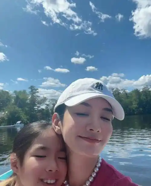 平台_网络_黄奕