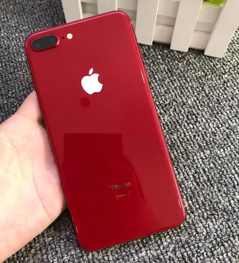 网友花2600买iphone8plus结果是这样的