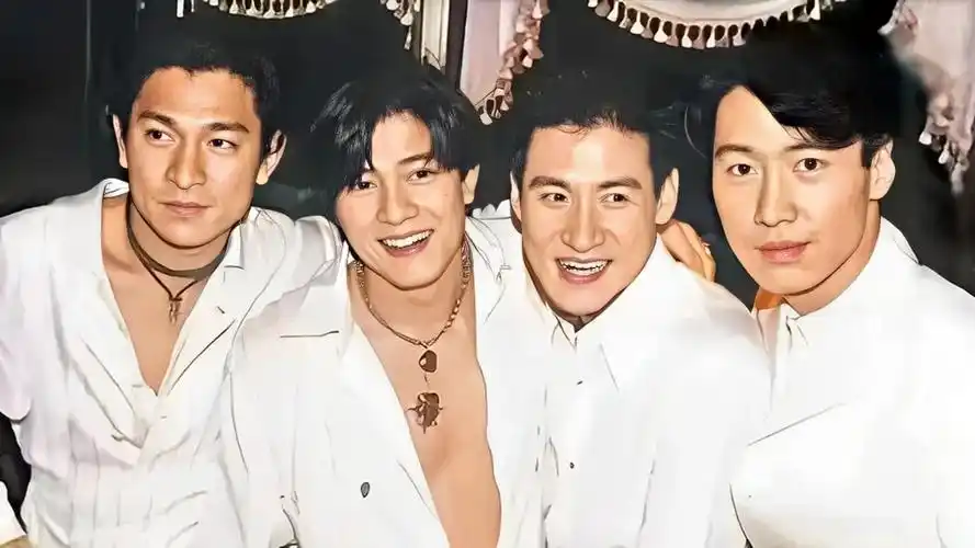 四大天王是华语乐坛的一个神话,如今再也看不到同台了