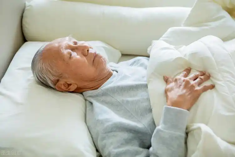 中老年人早上几点起床最好?