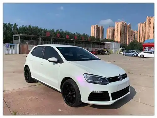 德州汽车改色膜大众polo改色膜百变紫德州方圆车改