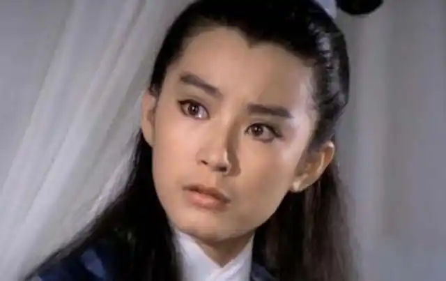 演过贾宝玉的6位演员:有位竟是女儿身,而我被12岁的孩子圈粉