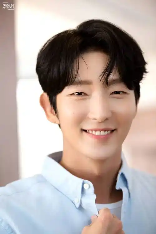 有人和我一样唯爱韩国单眼皮男演员吗98(主楼一直在更新中98)