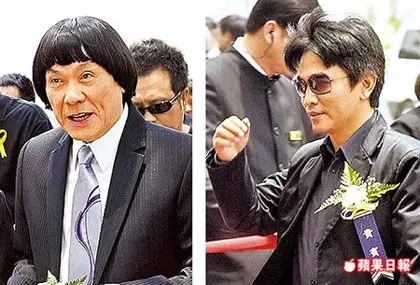 来源:台湾《苹果日报》齐豫现场演唱李照雄生前最爱的歌曲《橄榄树》