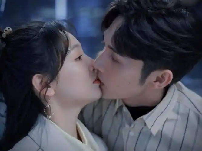 三分野好会拍##张彬彬新剧疯狂亲亲##三分野