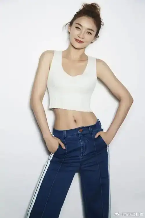 曹云金#2019年,唐菀刚生完孩子一年多,就被曹云金拉着去离婚.