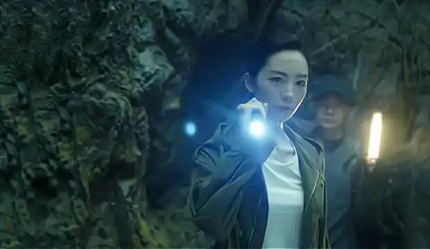 《盗墓笔记·重启》中,吴三省进入陨玉,得知文锦已经无法离开陨玉