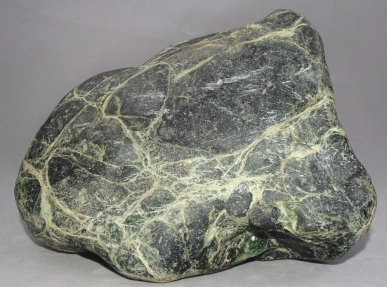 精品推荐:墨玉原石