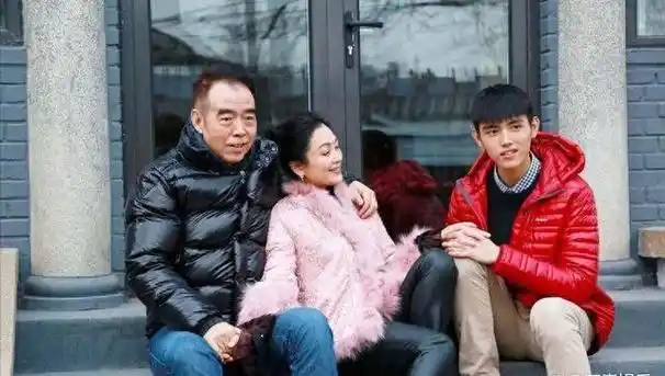 回顾因太美被导演"搞定"的6位女星!有一位戏还没拍完就怀孕了