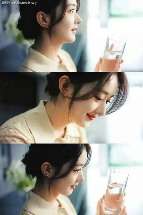 赵丽颖黄色针织短袖美如画,举手投足都是岁月沉淀的温柔