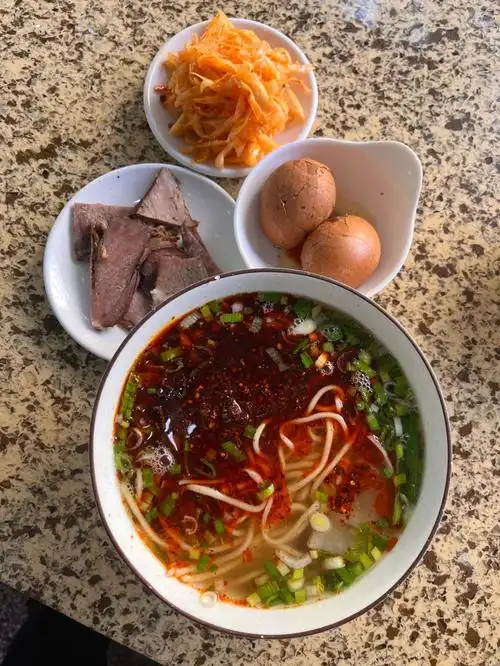 豪华套餐牛肉面