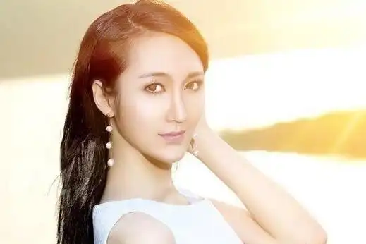 变性后刘婷结婚了吗